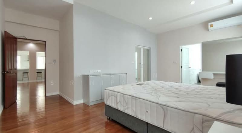 P.R. Home 1 & 2, Bangkok, Soi Thonglor 8, Khlong Tan Nua, Watthana, Bangkok, 3 Bedrooms, 350 sqm, Condo For Rent, by Ratsarin Sirinipaspong, 500210389 - DDproperty.com