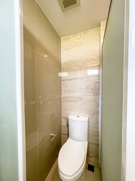 ✨ บ้านสวยสีสดใส...ใครเห็นก็ต้องหลงรัก! ขายหลังมุม พฤกษา 99 ราคาถูกที่สุดในโครงการ 🏠 รีโนเวทให้ครบ, Samut Sakhon, Om Noi, Krathum Baen, Samut Sakhon, 3 Bedrooms, 115 sqm, Townhouse For Sale, by Apaporn Muanthorani, 500210396 - DDproperty.com