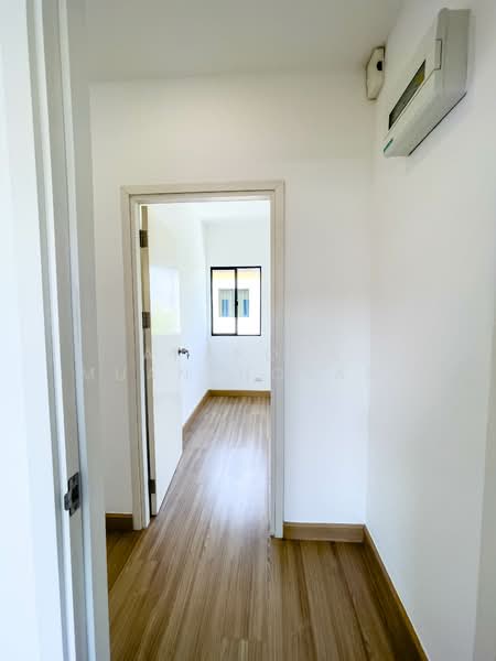 🏡✨ ขายบ้านหลังมุม พฤกษาวิลล์ 99 รีโนเวทใหม่ทั้งหลัง พื้นที่กว้าง จอดรถ 2 คัน เพียง 2.29 ล้าน!, Samut Sakhon, Om Noi, Krathum Baen, Samut Sakhon, 3 Bedrooms, 115 sqm, Townhouse For Sale, by Apaporn Muanthorani, 500210396 - DDproperty.com