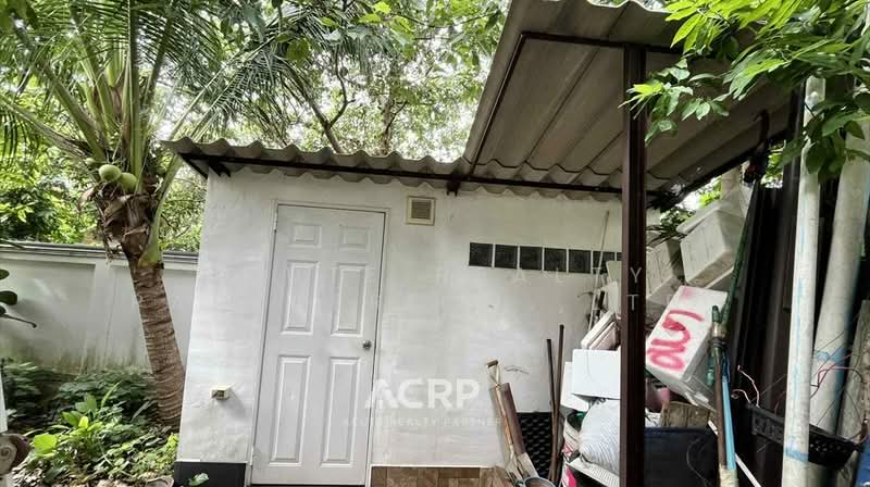 RARE FIND! Massive 73 Sq.wa. Home (Detached Vibe) with Unblocked Canal View in Nontaburi, Nonthaburi, Bang Sri Muang, Muang Nonthaburi, Nonthaburi, 3 Bedrooms, 289 sqm, Single Detached House For Sale, by Acute Realty Partner Co.,Ltd., 500210406 - DDproperty.com