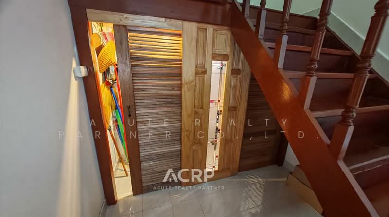 RARE FIND! Massive 73 Sq.wa. Home (Detached Vibe) with Unblocked Canal View in Nontaburi, Nonthaburi, Bang Sri Muang, Muang Nonthaburi, Nonthaburi, 3 Bedrooms, 289 sqm, Single Detached House For Sale, by Acute Realty Partner Co.,Ltd., 500210406 - DDproperty.com