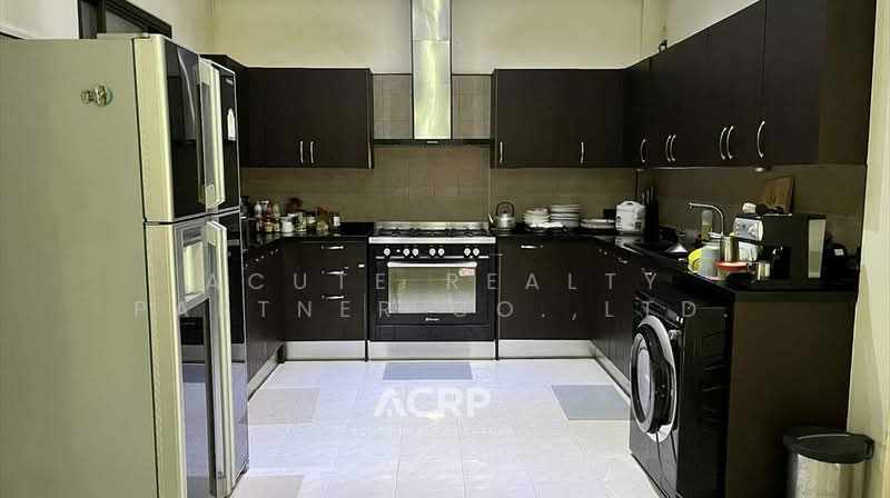 RARE FIND! Massive 73 Sq.wa. Home (Detached Vibe) with Unblocked Canal View in Nontaburi, Nonthaburi, Bang Sri Muang, Muang Nonthaburi, Nonthaburi, 3 Bedrooms, 289 sqm, Single Detached House For Sale, by Acute Realty Partner Co.,Ltd., 500210406 - DDproperty.com