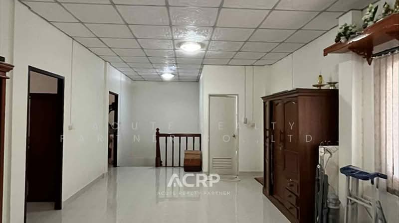 RARE FIND! Massive 73 Sq.wa. Home (Detached Vibe) with Unblocked Canal View in Nontaburi, Nonthaburi, Bang Sri Muang, Muang Nonthaburi, Nonthaburi, 3 Bedrooms, 289 sqm, Single Detached House For Sale, by Acute Realty Partner Co.,Ltd., 500210406 - DDproperty.com