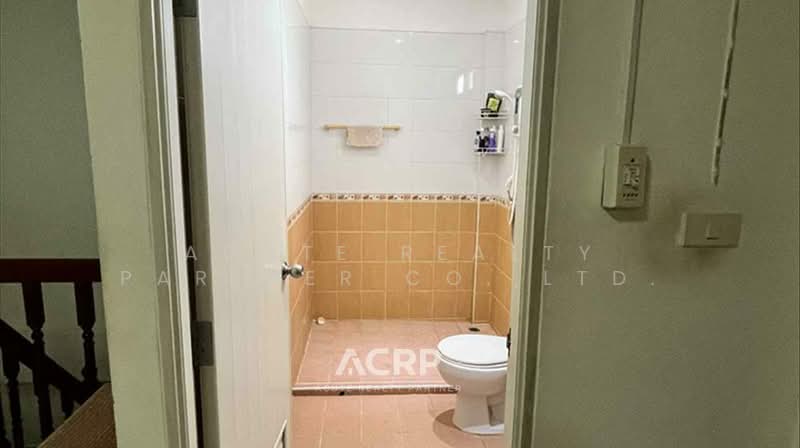 RARE FIND! Massive 73 Sq.wa. Home (Detached Vibe) with Unblocked Canal View in Nontaburi, Nonthaburi, Bang Sri Muang, Muang Nonthaburi, Nonthaburi, 3 Bedrooms, 289 sqm, Single Detached House For Sale, by Acute Realty Partner Co.,Ltd., 500210406 - DDproperty.com