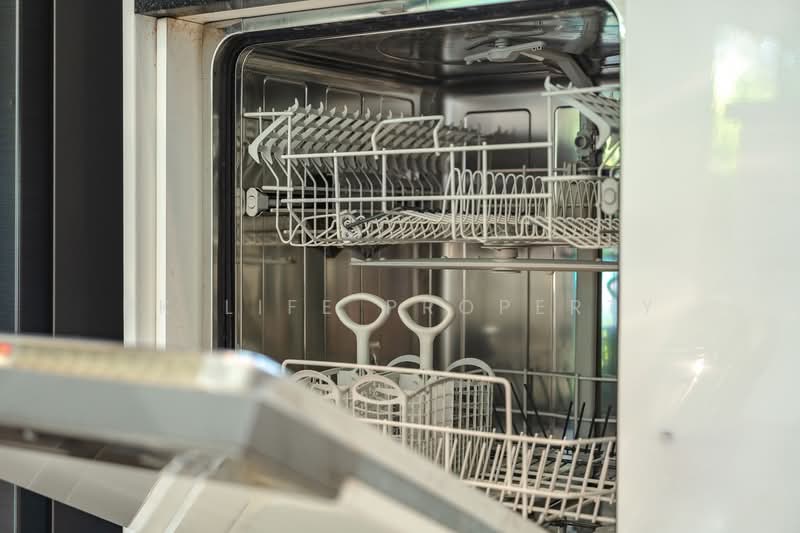 2R1052 Pool villa for rent 3 bedroom 3 bathroom 110,000/month at cherngtalay have fully furnished, Phuket, Choeng Thale, Thalang, Phuket, 3 Bedrooms, 300 sqm, Villa For Rent, by PK LIFE Property, 500210421 - DDproperty.com