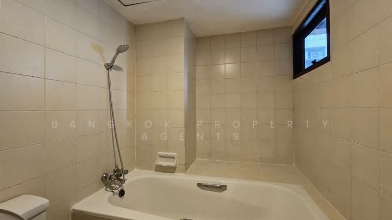 Le Premier 2, Bangkok, Soi Sukhumvit 59, Khlong Tan Nua, Watthana, Bangkok, 4 Bedrooms, 259 sqm, Condo For Rent, by BANGKOK PROPERTY AGENTS, 500210437 - DDproperty.com