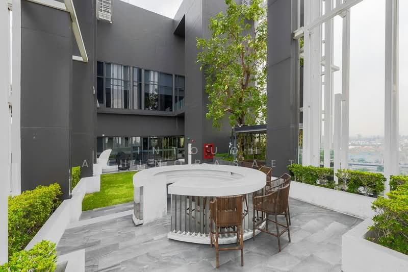 Life One Wireless, Bangkok, 1 Wireless Road, Lumphini, Pathum Wan, Bangkok, 2 Bedrooms, 45 sqm, Condo For Sale, by Intouch Abhinorasaeth, 500210441 - DDproperty.com
