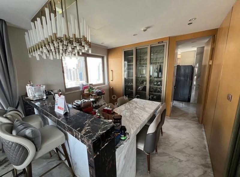 Le Raffine Sukhumvit 24, Bangkok, Soi Sukhumvit 24, Khong Tan, Khlong Toei, Bangkok, 3 Bedrooms, 371 sqm, Condo For Sale, by Intouch Abhinorasaeth, 500210445 - DDproperty.com