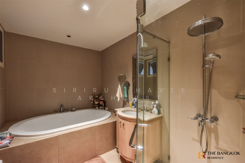 The Empire Place, Bangkok, 88 Narathiwatratchanakharin Road, Thung Maha Mek, Sathon, Bangkok, 3 Bedrooms, 129 sqm, Condo For Sale, by Sirirut Havee Akehurst, 500210483 - DDproperty.com