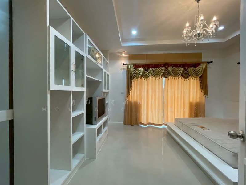 สวนหลวงวิลล์ 2 (Suanluang Ville 2), Bangkok, ถนนเฉลิมพระเกียรติร.9, Dok Mai, Prawet, Bangkok, 4 Bedrooms, 210 sqm, Single Detached House For Sale, by คุณ สุภัตรา พลอยแดง (แพร), 500210490 - DDproperty.com