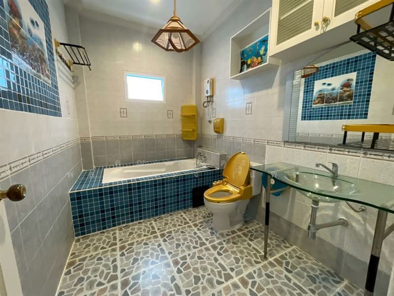 สวนหลวงวิลล์ 2 (Suanluang Ville 2), Bangkok, ถนนเฉลิมพระเกียรติร.9, Dok Mai, Prawet, Bangkok, 4 Bedrooms, 210 sqm, Single Detached House For Sale, by คุณ สุภัตรา พลอยแดง (แพร), 500210490 - DDproperty.com