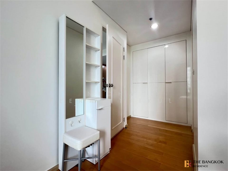 Villa Asoke, Bangkok, 1588 New Petchburi Road, Makkasan, Ratchathewi, Bangkok, 1 Bedroom, 48 sqm, Condo For Rent, by Nicha Peerakittikul, 500210492 - DDproperty.com