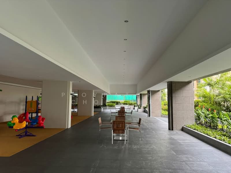 Sathorn Park Place, Bangkok, 27 Sathorn, Thung Maha Mek, Sathon, Bangkok, 1 Bedroom, 97 sqm, Condo For Rent, by Ploypatcha Chomchid, 500210495 - DDproperty.com