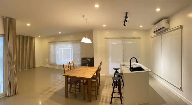 Casa Ville Ratchaphruek-Chaengwattana, Nonthaburi, 98 Ratchapruek Road, Khlong Khoi, Pak Kret, Nonthaburi, 3 Bedrooms, 180 sqm, Single Detached House For Rent, by คุณวรพรรษสร ศศิโรจน์โสภณ, 500210506 - DDproperty.com