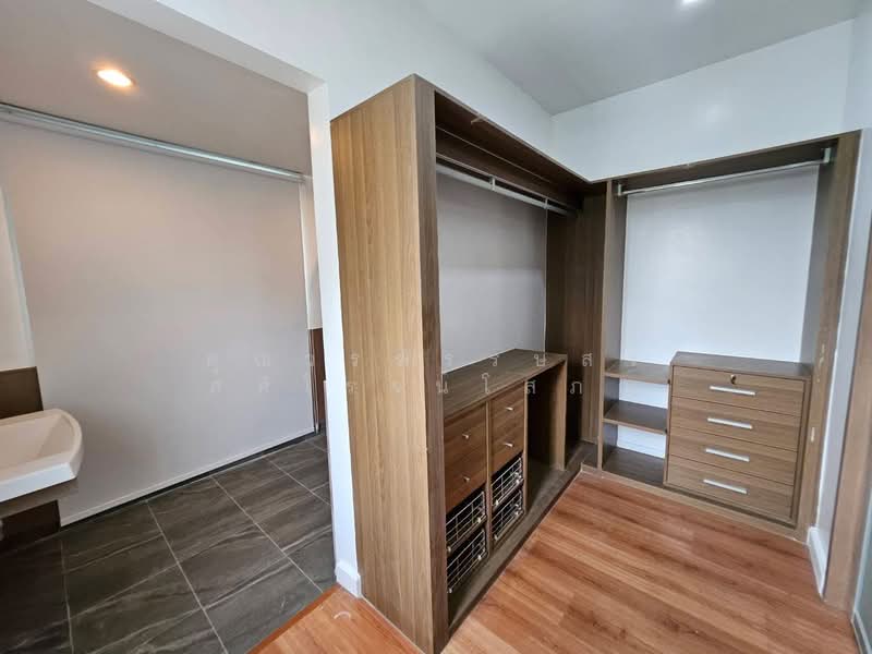 Casa Ville Ratchaphruek-Chaengwattana, Nonthaburi, 98 Ratchapruek Road, Khlong Khoi, Pak Kret, Nonthaburi, 3 Bedrooms, 180 sqm, Single Detached House For Rent, by คุณวรพรรษสร ศศิโรจน์โสภณ, 500210506 - DDproperty.com