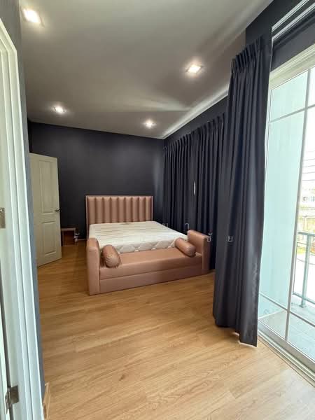 Golden Town Sathorn, Bangkok, Kanlapaphruek Road, Bangkhuntien, Chom Thong, Bangkok, 4 Bedrooms, 117 sqm, Townhouse For Rent, by บุษบา รัตนวงษ์ชัย, 500210521 - DDproperty.com