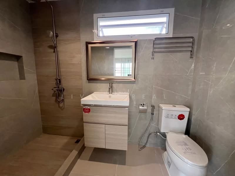 บ้าน แถวจรัญ 13- ราชพฤกษ์, Bangkok, Bang Waek, Phasi Charoen, Bangkok, 1 Bedroom, 65 sqm, Single Detached House For Rent, by Living Real Estates, 500210523 - DDproperty.com