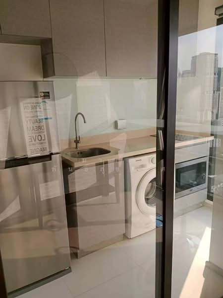 Rhythm Sukhumvit 36-38, Bangkok, 55 Soi Sukhumvit 36, Sukhumvit Road, Phra Kanong, Khlong Toei, Bangkok, 1 Bedroom, 35 sqm, Condo For Rent, by มานพ พันธ์สุขเลิศ, 500210530 - DDproperty.com