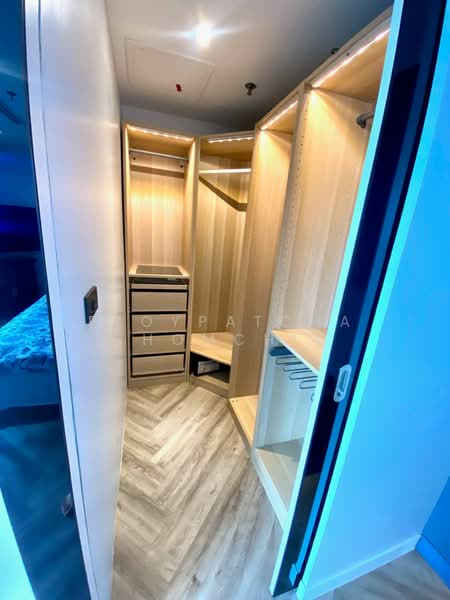 Sukhumvit Suite, Bangkok, 19 Soi Sukhumvit 13, Khlongtoei Nua, Watthana, Bangkok, 2 Bedrooms, 120 sqm, Condo For Rent, by Ploypatcha Chomchid, 500210560 - DDproperty.com