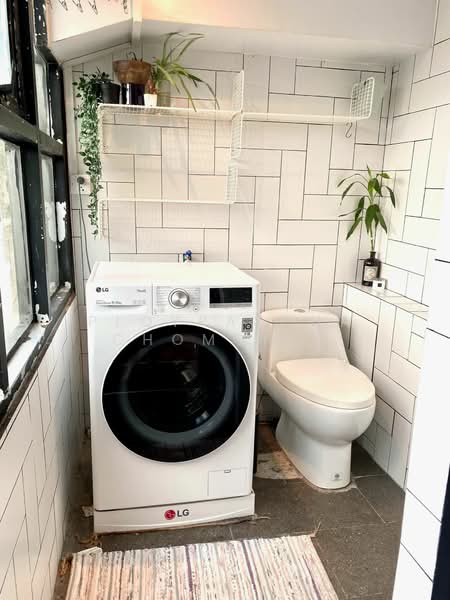 Sukhumvit Suite, Bangkok, 19 Soi Sukhumvit 13, Khlongtoei Nua, Watthana, Bangkok, 2 Bedrooms, 120 sqm, Condo For Rent, by Ploypatcha Chomchid, 500210560 - DDproperty.com