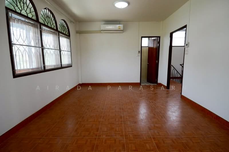 Soi Chokchai 4, Intersection 76, Bangkok, Lat Phrao, Lat Phrao, Bangkok, 2 Bedrooms, 130 sqm, Single Detached House For Rent, by Airada Parasarn, 500210561 - DDproperty.com