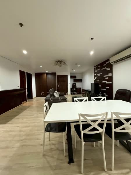 Baan Suanpetch : บ้านสวนเพชร คอนโดมิเนียม, กรุงเทพ, 18 ซอยสุขุมวิท 39, คลองตันเหนือ, วัฒนา, กรุงเทพ, 130 ตร.ม., คอนโด ให้เช่า, โดย Ploypatcha Chomchid, 500210562 - DDproperty.com