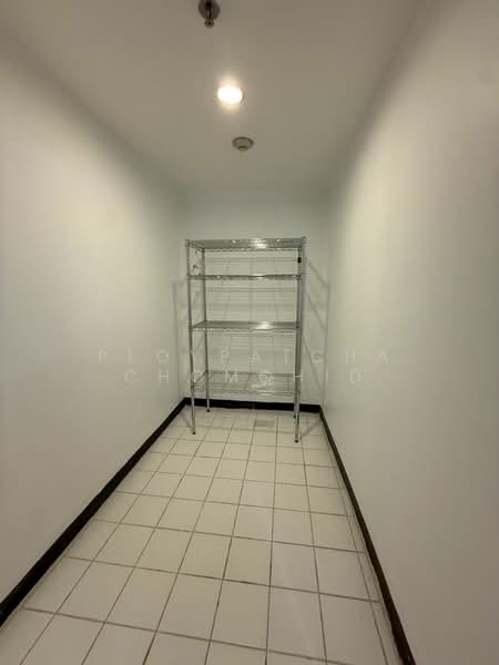 Baan Suanpetch, Bangkok, 18 Soi Sukhumvit 39, Khlong Tan Nua, Watthana, Bangkok, 2 Bedrooms, 130 sqm, Condo For Rent, by Ploypatcha Chomchid, 500210562 - DDproperty.com