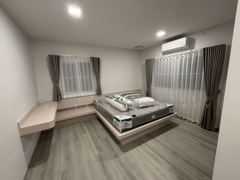 Chaiyapruek Bangna Km 15, Samut Prakan, 234 Moo 3 Km.15 Bangna-Trad Road Km.15, Bang Chalong, Bang Plee, Samut Prakan, 3 Bedrooms, 184 sqm, Single Detached House For Rent, by YTD Land&houses Real Estate Agency, 500210579 - DDproperty.com