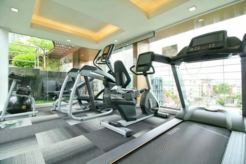 Focus Ploenchit, Bangkok, Soi Sukhumvit 2, Khlong Toei, Khlong Toei, Bangkok, 1 Bedroom, 35 sqm, Condo For Sale, by Ramita Theptham, 500210612 - DDproperty.com