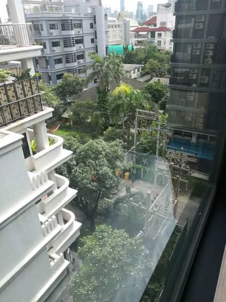 Socio Ruamrudee, Bangkok, Soi Ruamruedee 2, Lumphini, Pathum Wan, Bangkok, 1 Bedroom, 31 sqm, Condo For Rent, by Achaya Nithipanyawong, 500210653 - DDproperty.com