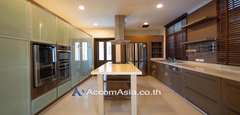 Private Swimming Pool, Pet friendly 4 Bedrooms House for Rent in Sathorn, Bangkok near BTS Saint Lou, กรุงเทพ, คลองตันเหนือ, วัฒนา, กรุงเทพ, 426 ตร.ม., บ้านเดี่ยว ให้เช่า, โดย บริษัท แอคคอม เอเซีย จำกัด, 500210681 - DDproperty.com