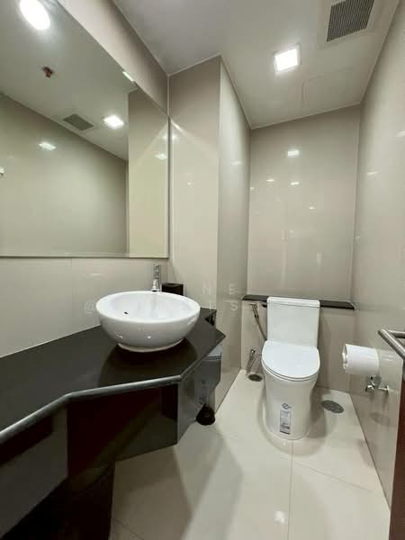 Nusasiri Grand, Bangkok, Soi Sukhumvit 42, Phra Kanong, Khlong Toei, Bangkok, 2 Bedrooms, 125 sqm, Condo For Rent, by LINE @firststep, 500210683 - DDproperty.com