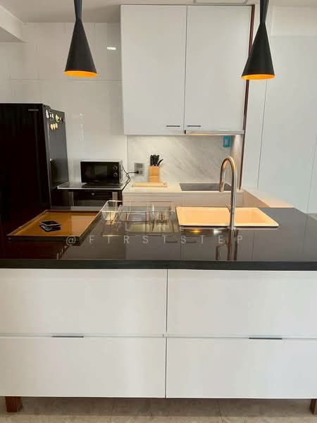 Nusasiri Grand, Bangkok, Soi Sukhumvit 42, Phra Kanong, Khlong Toei, Bangkok, 2 Bedrooms, 125 sqm, Condo For Rent, by LINE @firststep, 500210683 - DDproperty.com