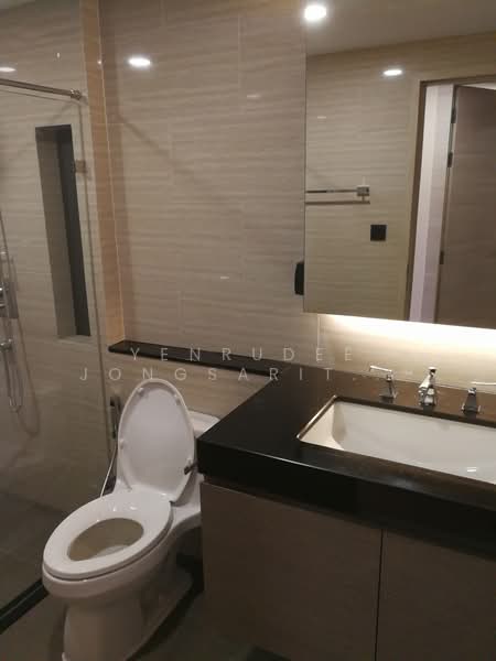 Klass Langsuan, Bangkok, 31-1 Soi Langsuan, Langsuan Road, Lumphini, Pathum Wan, Bangkok, 2 Bedrooms, 72 sqm, Condo For Rent, by Yenrudee Jongsaritwang, 500210686 - DDproperty.com