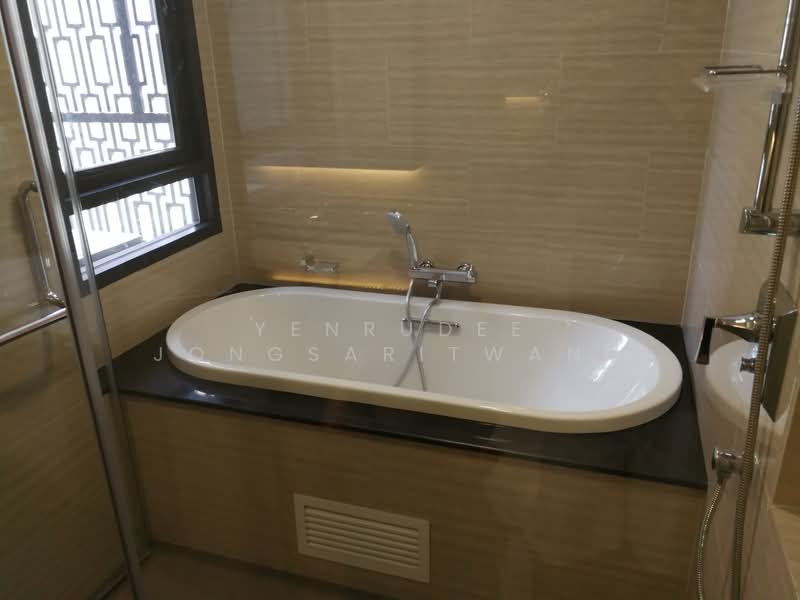 Klass Langsuan, Bangkok, 31-1 Soi Langsuan, Langsuan Road, Lumphini, Pathum Wan, Bangkok, 2 Bedrooms, 72 sqm, Condo For Rent, by Yenrudee Jongsaritwang, 500210686 - DDproperty.com