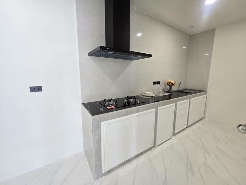 Baan Fah Piyarom - Lumlukka Klong 6, Pathum Thani, Lam Luk Ka Road, Khlong 6 (Exit), Bung Kham Proi, Lam Luk Ka, Pathum Thani, 3 Bedrooms, 130 sqm, Townhouse For Sale, by นภัสศรณ์ วงศ์สินไทยกร (นันท์), 500210688 - DDproperty.com