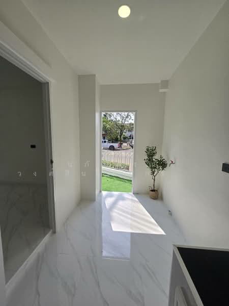 Baan Fah Piyarom - Lumlukka Klong 6, Pathum Thani, Lam Luk Ka Road, Khlong 6 (Exit), Bung Kham Proi, Lam Luk Ka, Pathum Thani, 3 Bedrooms, 130 sqm, Townhouse For Sale, by นภัสศรณ์ วงศ์สินไทยกร (นันท์), 500210688 - DDproperty.com