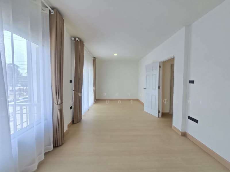 Baan Fah Piyarom - Lumlukka Klong 6, Pathum Thani, Lam Luk Ka Road, Khlong 6 (Exit), Bung Kham Proi, Lam Luk Ka, Pathum Thani, 3 Bedrooms, 130 sqm, Townhouse For Sale, by นภัสศรณ์ วงศ์สินไทยกร (นันท์), 500210688 - DDproperty.com