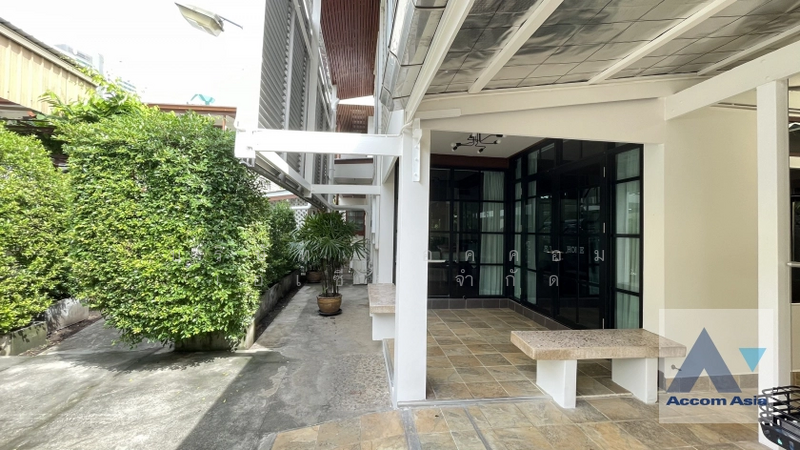 For Rent - 2 Bedrooms House for Rent in Sathorn, Bangkok near BTS Surasak, Bangkok