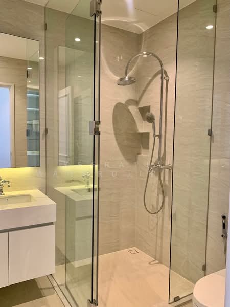 Muniq Langsuan, Bangkok, Soi Tonson, Lumphini, Pathum Wan, Bangkok, 3 Bedrooms, 152 sqm, Condo For Rent, by Keerati  Wangrujirakul, 500210711 - DDproperty.com