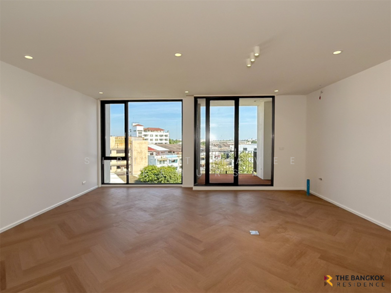 For Sale - Town House Sukhumvit 71, Bangkok