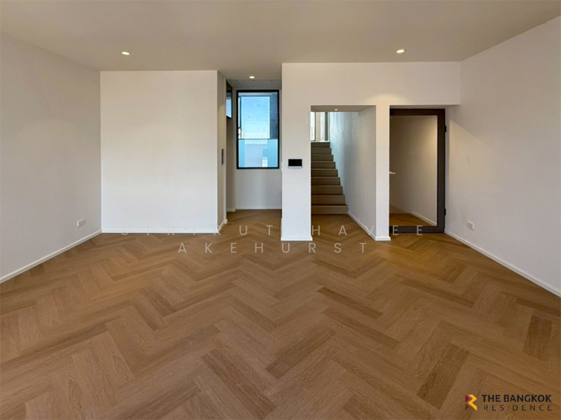 For Sale - Town House Sukhumvit 71, Bangkok