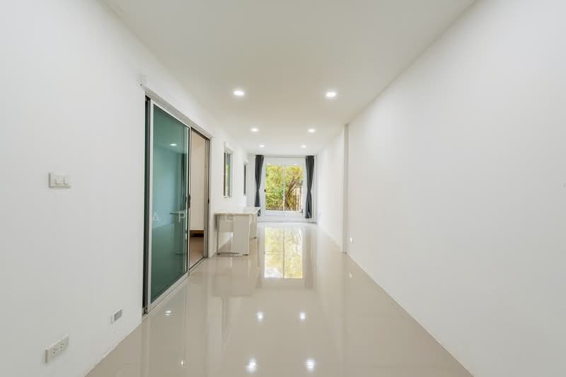 Pruksa Puri Kingkaew 37, Samut Prakan, King Kaew Road, Rachathewa, Bang Plee, Samut Prakan, 4 Bedrooms, 165 sqm, Single Detached House For Rent, by Grap Grow Home, 500210731 - DDproperty.com