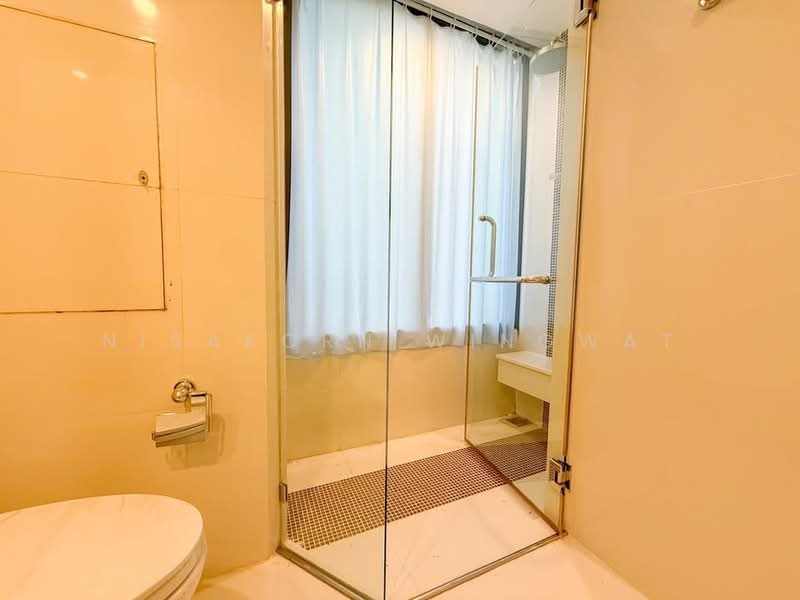 Collezio Sathorn-Pipat, Bangkok, 41 Soi Pipat 1 Silom Road, Silom, Bang Rak, Bangkok, 2 Bedrooms, 63 sqm, Condo For Sale, by Nisakorn Wingwat, 500210744 - DDproperty.com