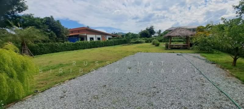 For Sale - Land for sale in Soi Wan Yaan, Na Jomtien, Pattaya. 200 sq. wa, Chon Buri (Pattaya)