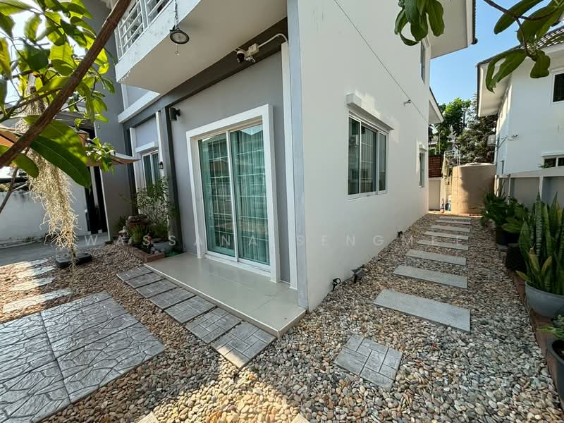 Lanceo Crib Pinklao-Wongwaen, Nonthaburi, Soi Wat Som Kliang, Kanchanaphisek Road, Sala Klang, Bang Kruai, Nonthaburi, 3 Bedrooms, 160 sqm, Semi-Detached House (Twin House) For Sale, by Wassana Sengmee, 500210747 - DDproperty.com
