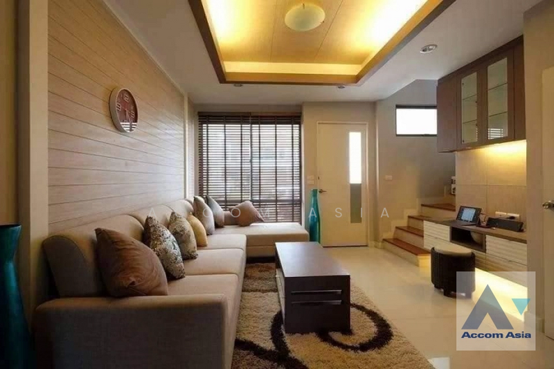 Fully Furnished 3 Bedrooms Townhouse for Rent in Sukhumvit, Bangkok near BTS Bang Chak at The Privat, กรุงเทพ, คลองตันเหนือ, วัฒนา, กรุงเทพ, 180 ตร.ม., บ้านเดี่ยว ให้เช่า, โดย Accom Asia, 500210758 - DDproperty.com