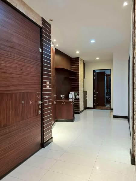 The Avenue Sukumvit 61, Bangkok, Sukhumvit 61, Khlong Tan Nua, Watthana, Bangkok, 2 Bedrooms, 107 sqm, Condo For Rent, by Natrinee Aphirachatanon, 500210765 - DDproperty.com