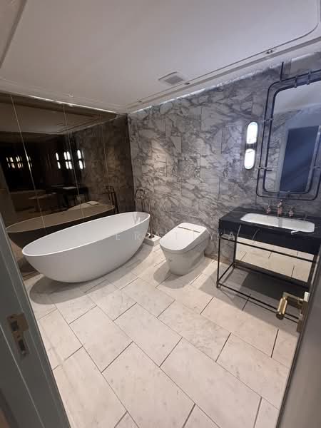 Le Cosi Ekamai 28, Bangkok, Sukhumvit, Khlong Tan Nua, Watthana, Bangkok, 3 Bedrooms, 132 sqm, Condo For Sale, by Keeratiya, 500210842 - DDproperty.com