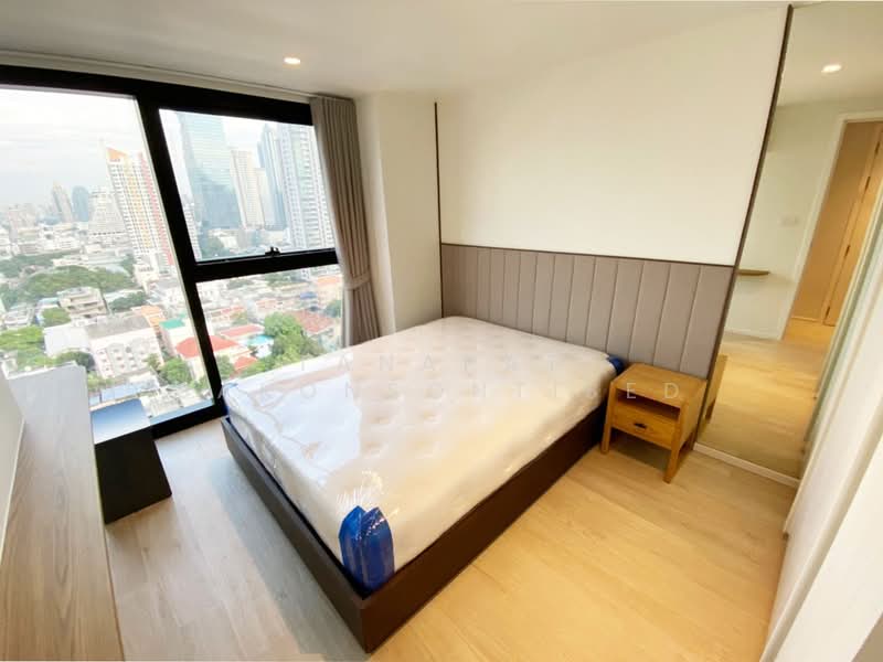 The Lofts Silom, Bangkok, Pramuan Road, Silom, Bang Rak, Bangkok, 2 Bedrooms, 68 sqm, Condo For Rent, by Tanapat Sakonsontised, 500210906 - DDproperty.com